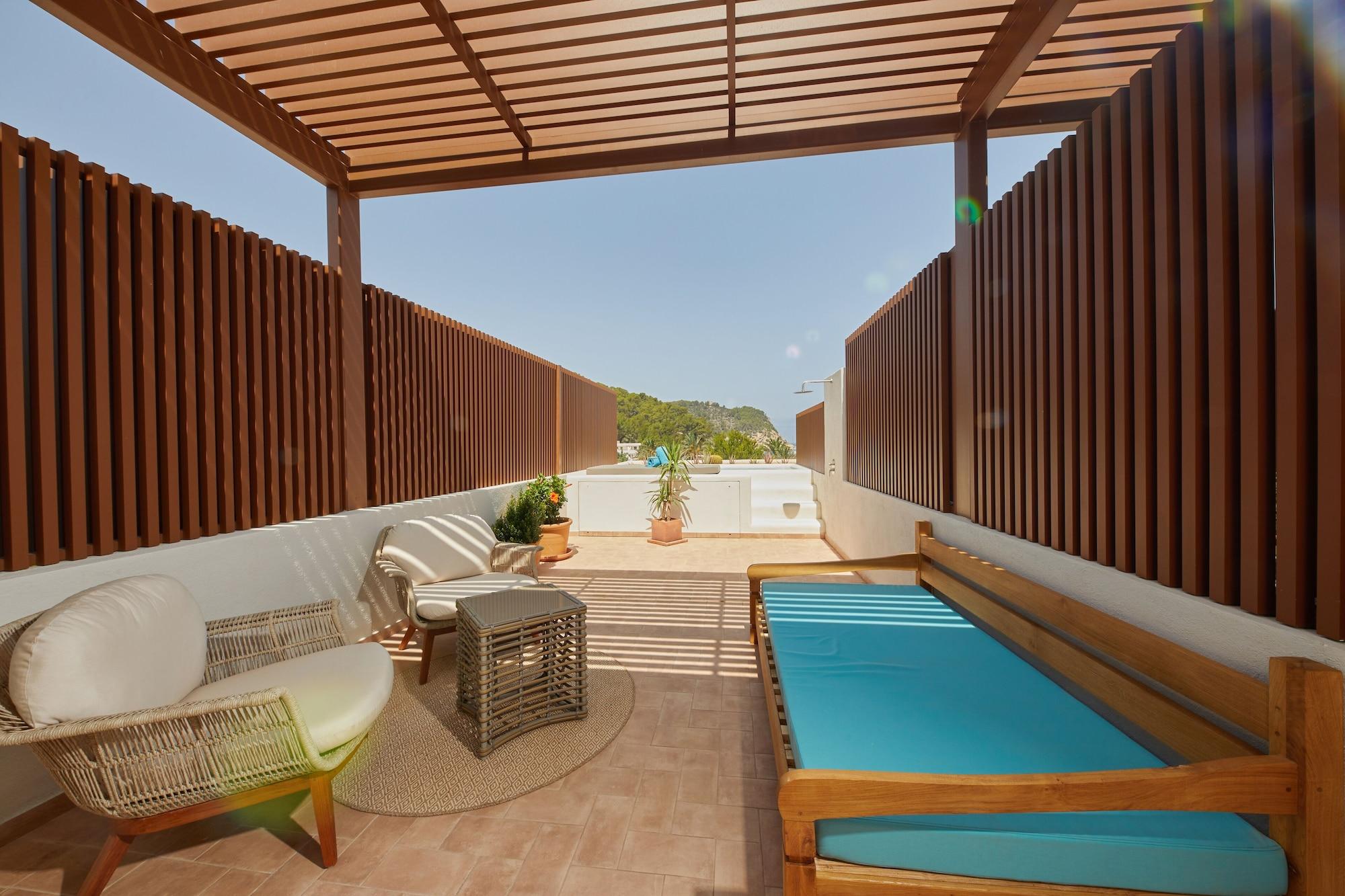 Cala San Miguel Ibiza Resort, Adults Only, Curio Collection By Hilton Port de Sant Miguel Ngoại thất bức ảnh Rooftop