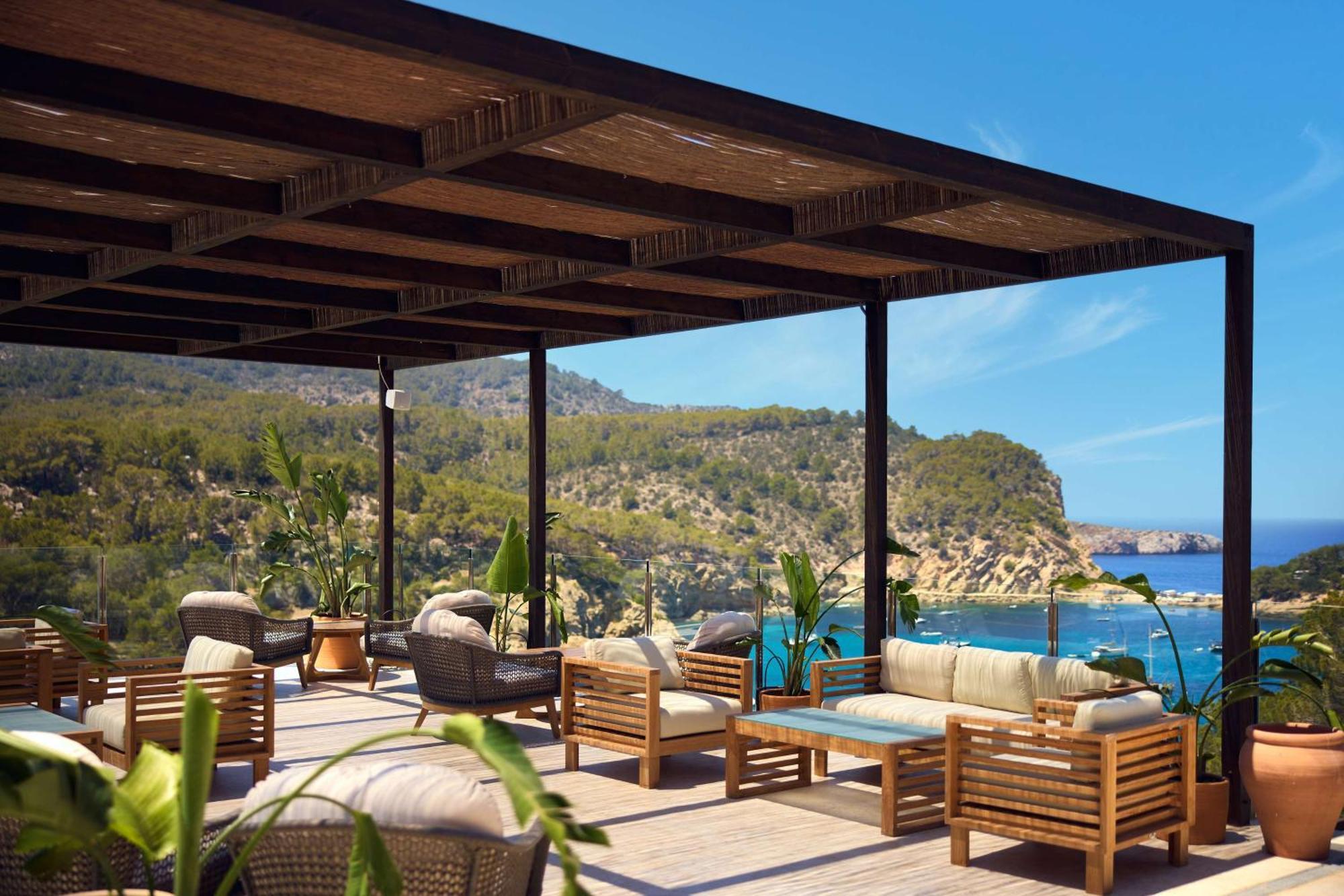 Cala San Miguel Ibiza Resort, Adults Only, Curio Collection By Hilton Port de Sant Miguel Ngoại thất bức ảnh The hotel's restaurant