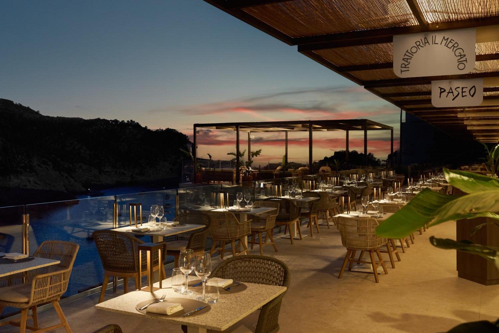 Cala San Miguel Ibiza Resort, Adults Only, Curio Collection By Hilton Port de Sant Miguel Ngoại thất bức ảnh